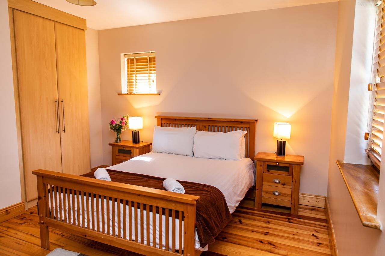 Hotel Doolin Houses ภายนอก รูปภาพ